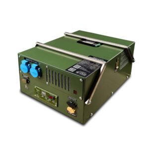 Зарядна станція COMMANDOS 29,6V/3200W/3,1kWh + MPPT