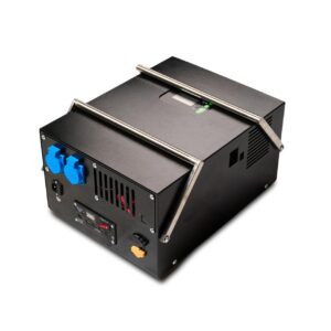 Зарядна станція COMMANDOS 29,4V/3200W/5,75kWh + MPPT