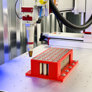 Зварювання нікелевих контактів на елементах 21700 Tesla